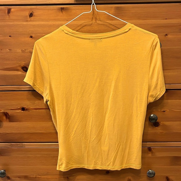 Dynamite crop t-shirt - Picture 2 of 3